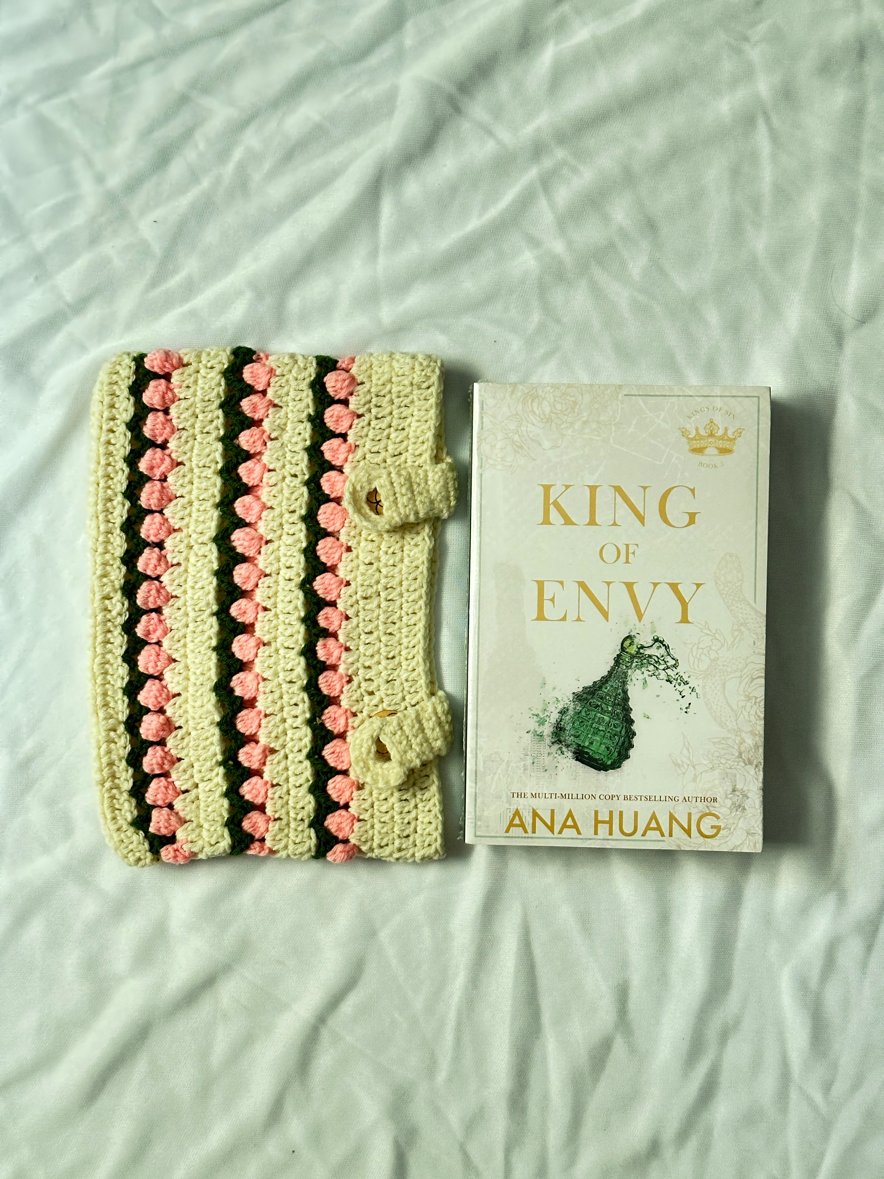 Tulip Crochet Book sleeve